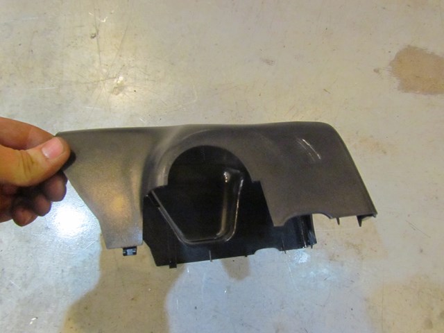 2004 Subaru Forester XT Lower Steering Column Trim