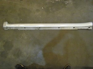 2004 Subaru Forester XT LH Driver Side Skirt. See Pictures. Minor Damage
