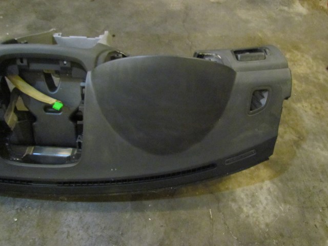 2004 Subaru Forester XT Dash With Cluster Wiring