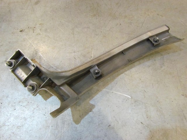 2004 Subaru Forester XT Rear Passenger Quarter Mud Guard