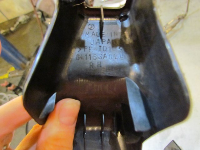 2004 Subaru Forester XT Front RH Seat Belt Cover Trim Set