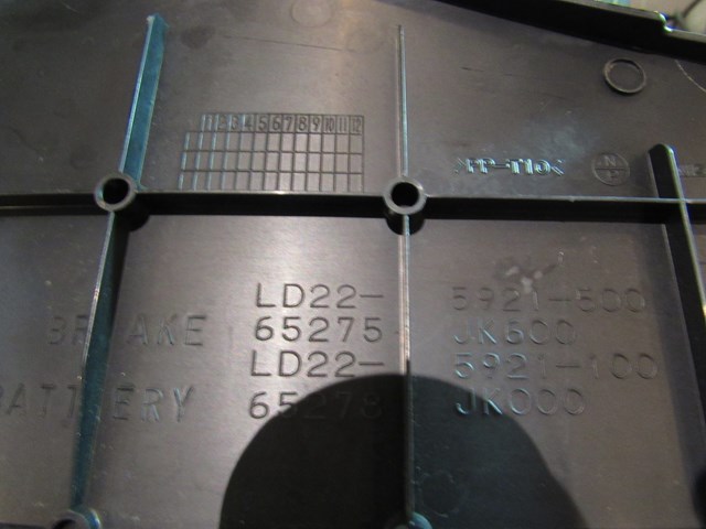 2007 2008 Infiniti G35x Sedan Brake Fluid Cover Panel 65275 JK600