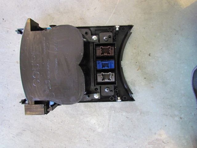 2008 Infiniti G35x Sedan Center Console Cup Holder w/Switches 64843JL00A