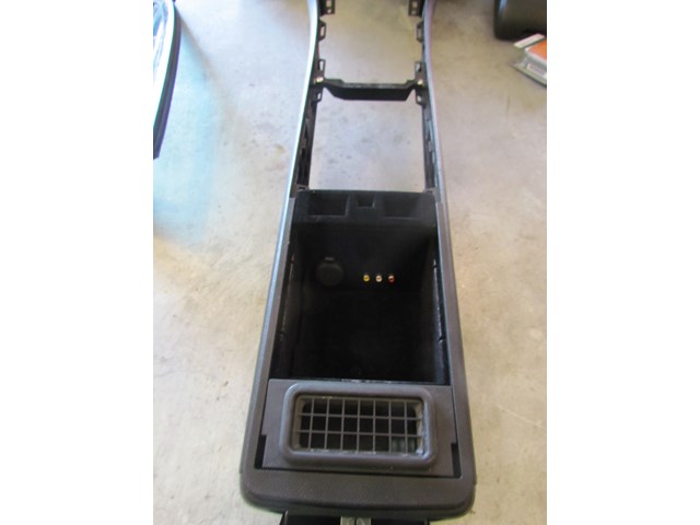 2008 Infiniti G35x Sedan AT Center Console Lower Portion