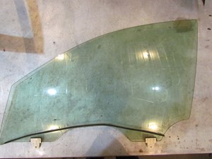 2008 Infiniti G35X Sedan LH Driver Front Door Glass