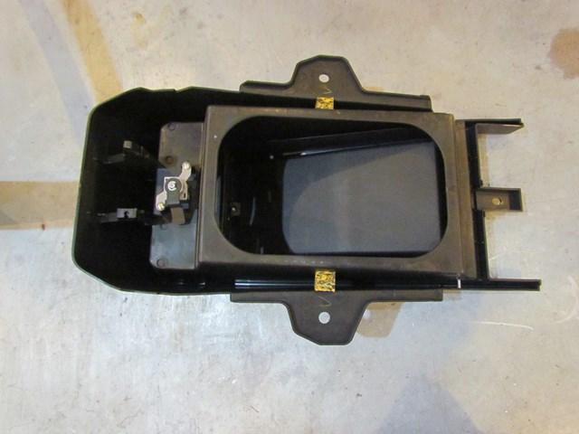 2008 Infiniti G35X Sedan Trunk Pass Through Trim