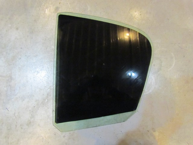 2008 Infiniti G35X Sedan LH Driver Rear Door Quarter Glass