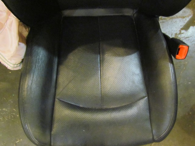 2008 Infiniti G35x Sedan Front RH Passenger Seat (Blown Bag)
