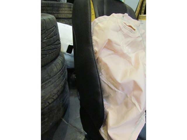 2008 Infiniti G35x Sedan Front RH Passenger Seat (Blown Bag)