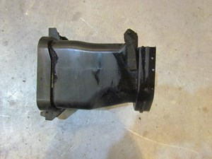 2008 Infiniti G35x RH Passenger Air Intake Duct