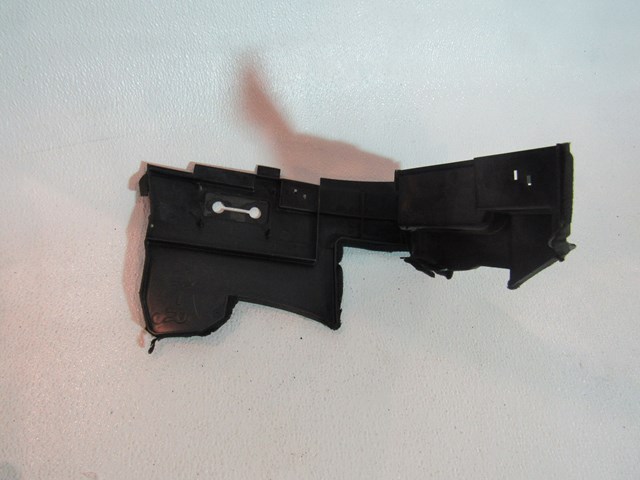 07 08 Infiniti G35 Sedan RH Radiator Air Duct