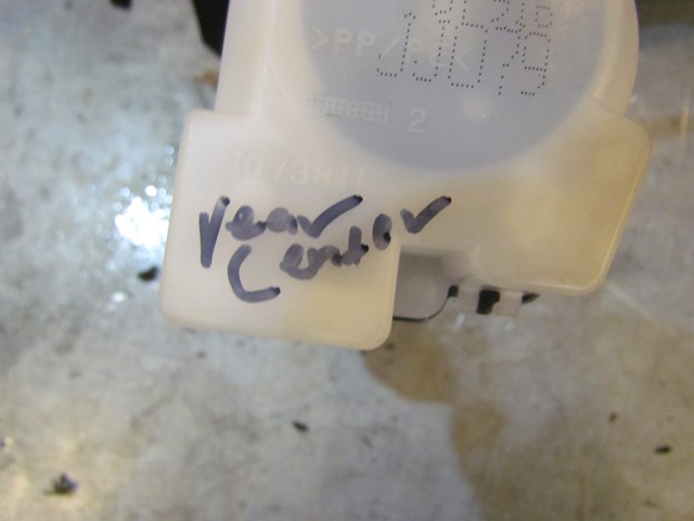 2008 Infiniti G35x Rear Center Seat Belt