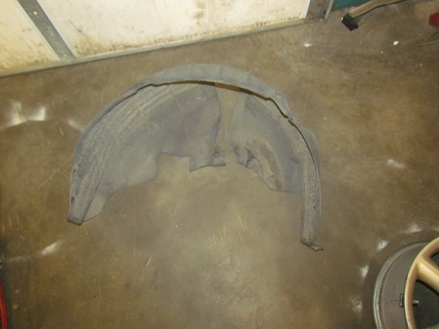 2008 Infiniti G35 G35x LH Driver Rear Fender Liner