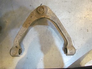 2008 Infiniti G35x RH Passenger Front Lower Control Arm