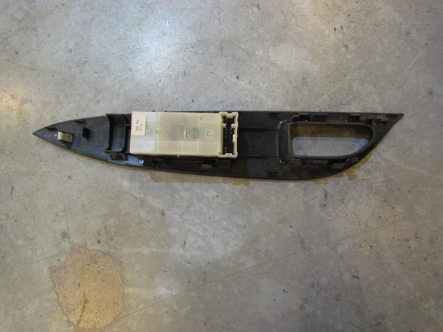 2008 Infiniti G35x RH Passenger Front Door Switch 25411 JK40A