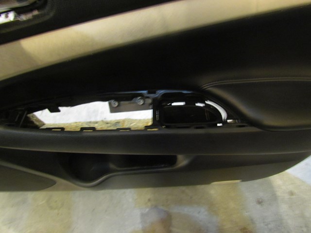 2008 Infiniti G35x Sedan Front RH Passenger Door Panel-See Description