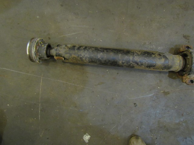 2008 Infiniti G35x Rear Driveshaft