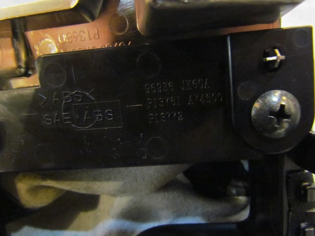 2008 Infiniti G37 Coupe AT Shifter Trim- Read Description