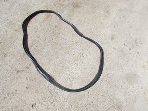 2008 Infiniti G37 Coupe Trunk Seal