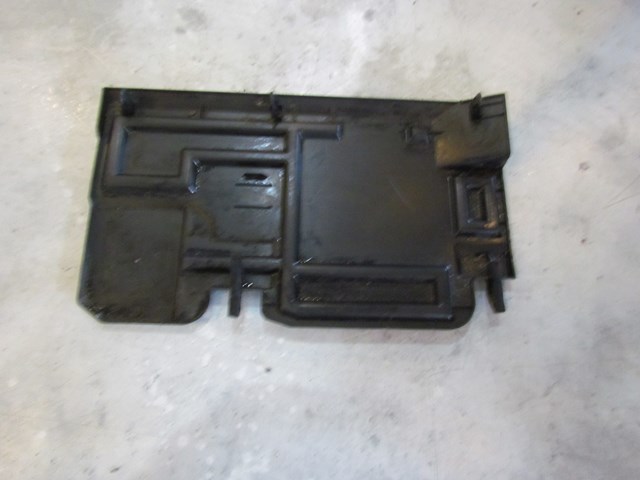 2008 Infiniti G37 Coupe RH Passenger Under Dash Trim Panel