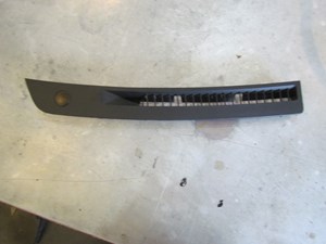 2008 Infiniti G37 Coupe RH Passenger Dash Vent 68742 JK00A