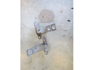 2008 Infiniti G37 Coupe RH Passenger Door Hinge Set