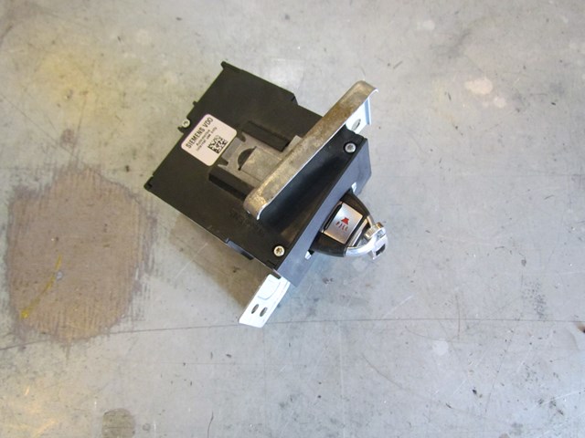 2008 Infiniti G37 Coupe Key Fob Intelligent Key w/Key Slot Holder