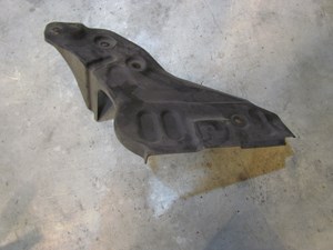 2008 Infiniti G37 Coupe RH Rear Suspension Cover 74818 EH100