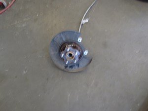 2008 Infiniti G37 Coupe RH Passenger Rear Spindle