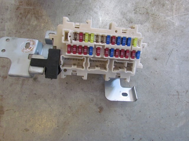 2008 Infiniti G37 Coupe Fuse Box
