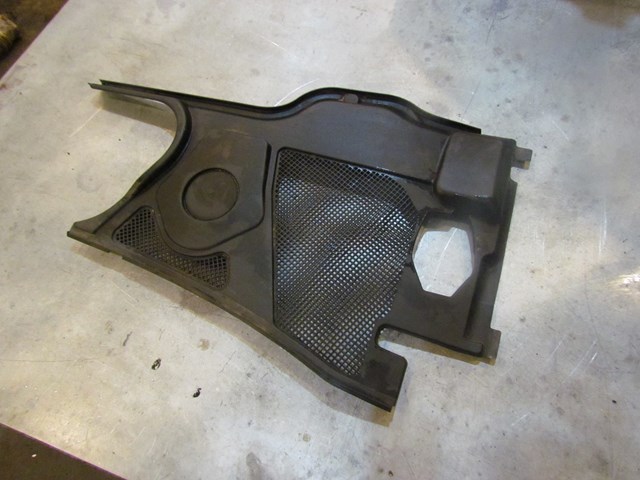 2004 Audi A8L D3 RH Passenger Wiper Cowl Engine Bay Cover