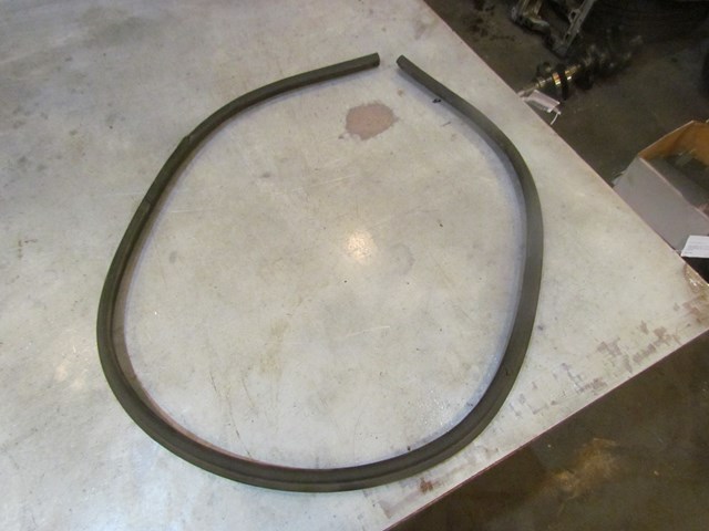 2004 Audi A8 A8L D3 Front Hood Seal OEM