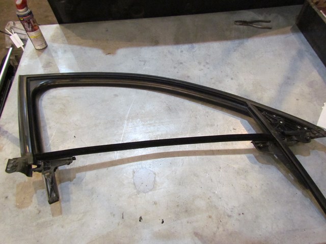 2004 Audi A8L D3 RH Passenger Front Window Frame