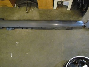 2004 Audi A8L D3 LH Driver Side Skirt- READ DESCRIPTION