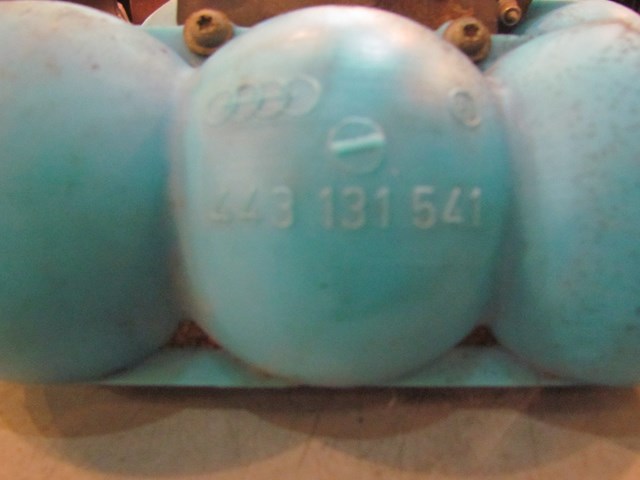 2004 Audi A8 A8L D3 Vacuum Tank / Vacuum Accumulator OEM 443131541