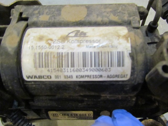 2004 Audi A8L Air Suspension Compressor & Bracket 4E0 616 005 D
