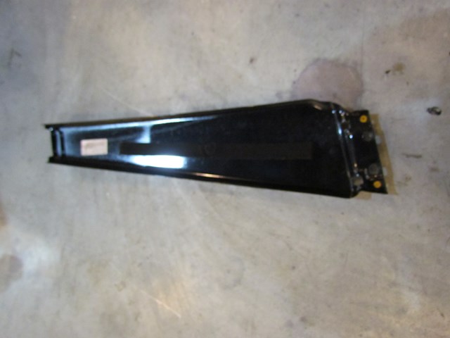 2004 Audi A8L D3 RH Passenger Exterior B Pillar Trim 4E0853290A