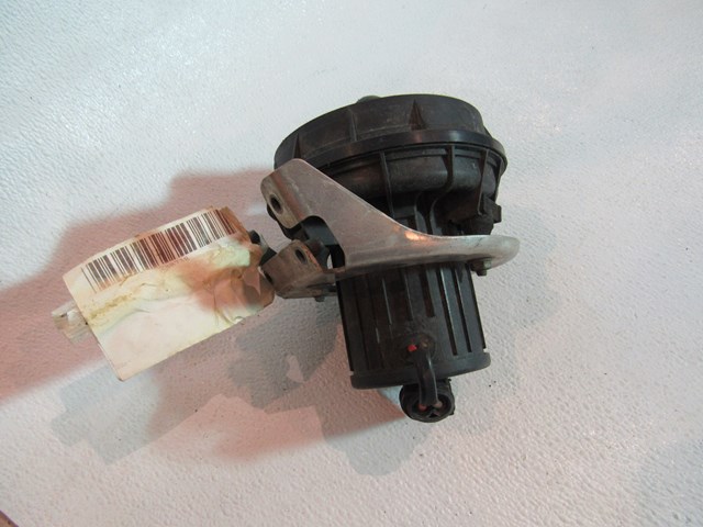 2004 Audi A8 A8L D3 Secondary Air Pump OEM 06A959253B