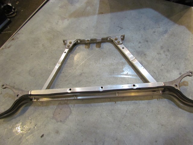 2004 Audi A8L D3 Strut Tower Brace or Crossmember 4E0 805 253 E1