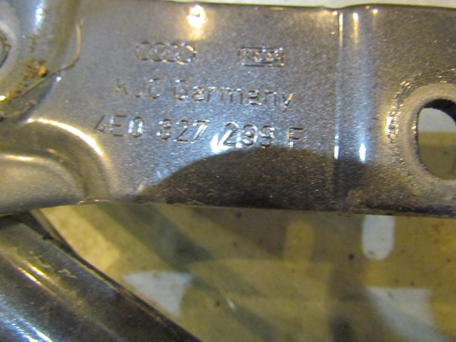 2004 Audi A8L D3 Trunk Hinge & Strut Set 4E0327299 & 4E0272300