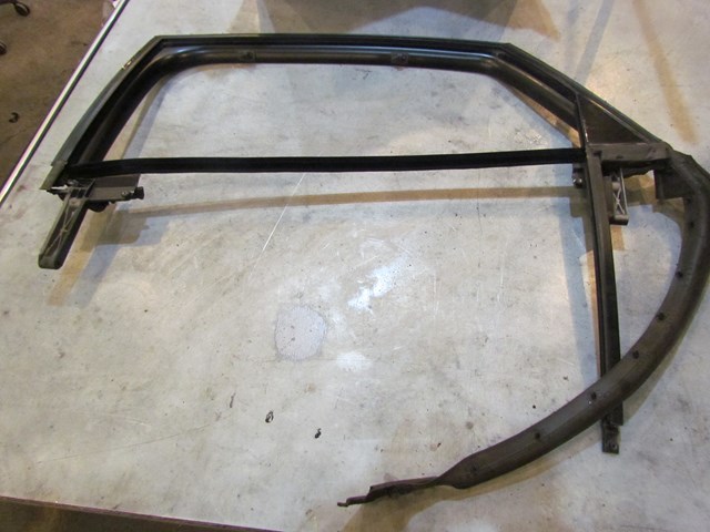 2004 Audi A8L D3 Rear LH Driver Window Frame-Read Description