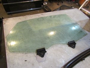 2004 Audi A8L D3 Rear RH Passenger Door Glass