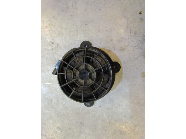 2004 Audi A8L Front LH Seat Fan 3D0 963 575