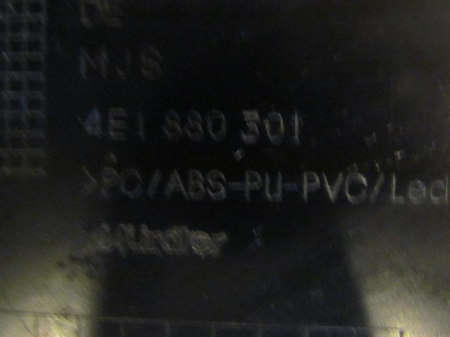 2004 Audi A8L D3 Drivers Knee, Airbag, Ignition w/Key4E1 880 301  