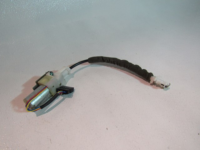 2004 Audi A8L D3 Front LH Driver Seat Belt Adjustment Motor