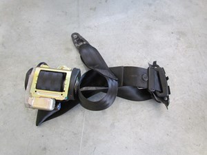 2004 Audi A8L D3 Front RH Passenger Seat Belt