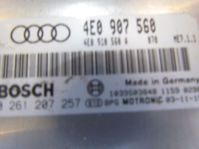 2004 Audi A8L D3 ECU OEM 4E0907560 