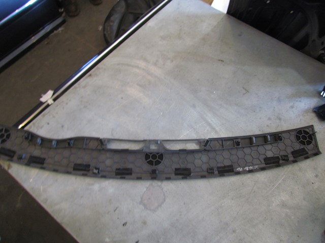 2004 Audi A8L D3 Defrost Dash Vent Panel Assy
