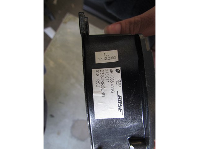2004 Audi A8L D3 Rear Deck Speaker 4E0 035 411G