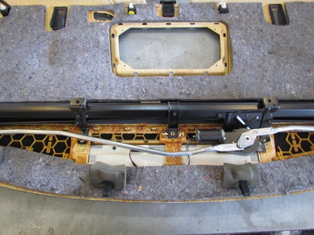 2004 Audi A8L Rear Parcel Shelf w/ Electric Sun Shade 4e0 861 325